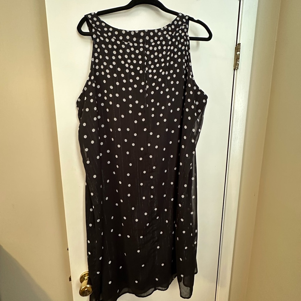 Pretty polka dot shimmery party dress